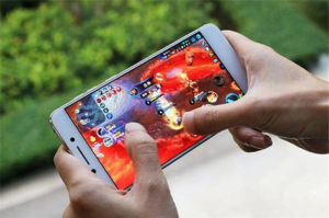 在手机上玩电脑游戏,移动游戏解决方案全解析
