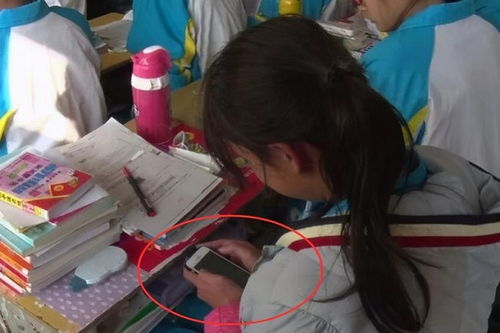 孩子沉迷手机游戏的现状与危害