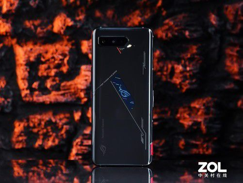 ROG游戏手机5s的核心硬件配置解析